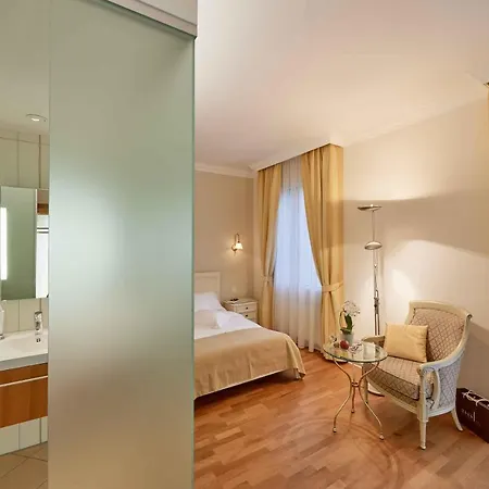 Eden Hotel 4*