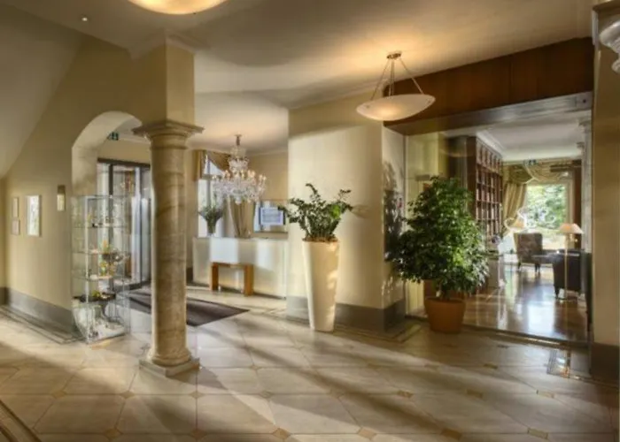 Hotel Eden 4*