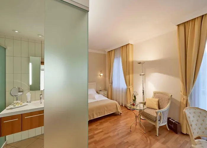 Eden Hotel 4*